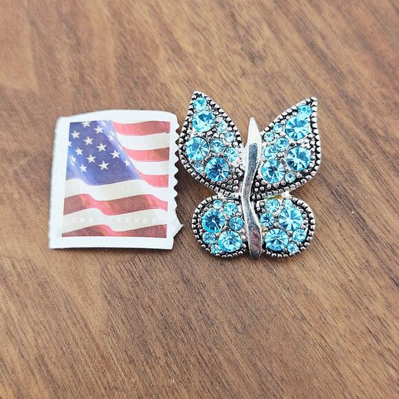 Butterfly Pin Blue Crystal Wings Silver Tone - Picture 3 of 4
